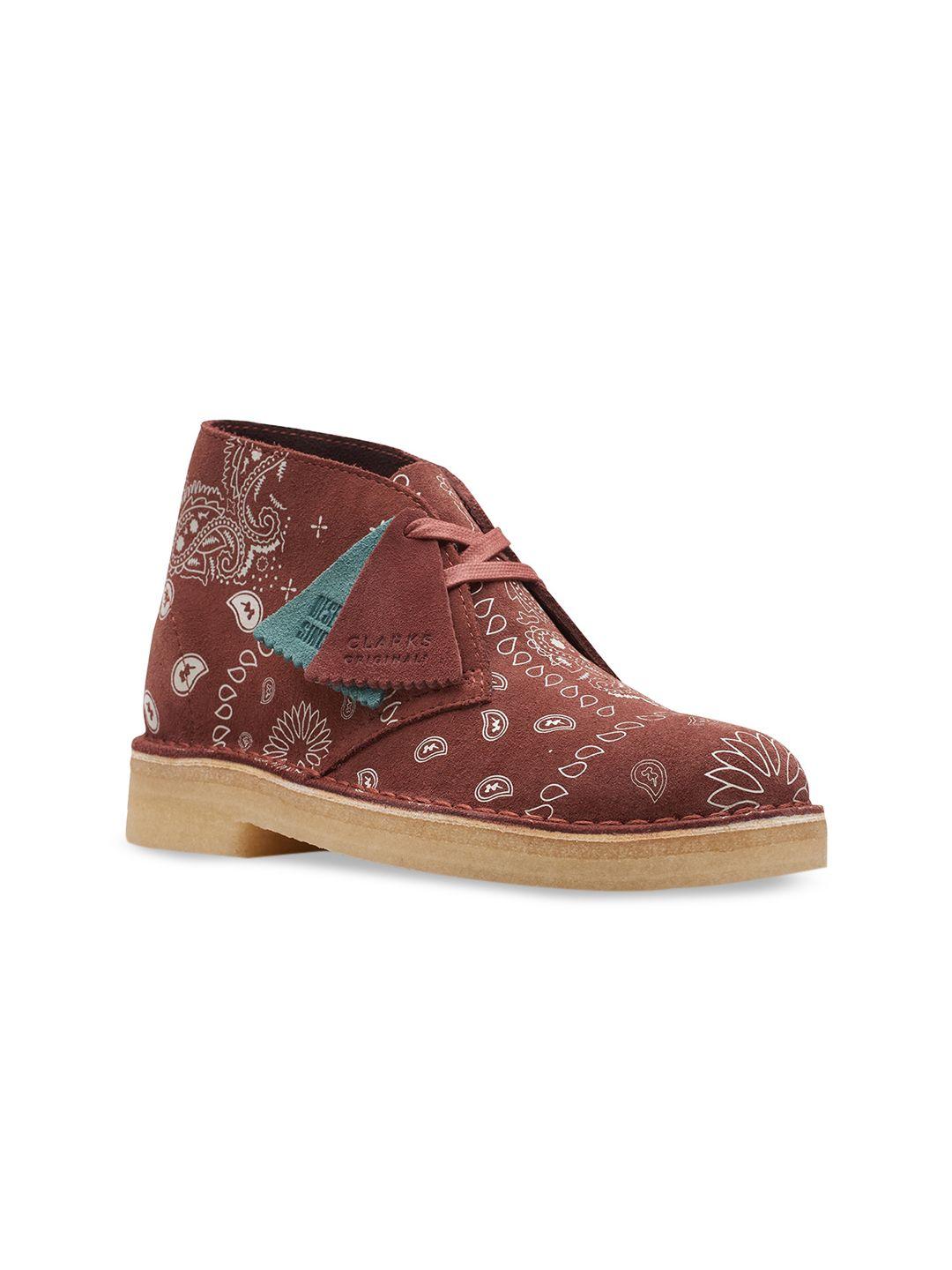 clarks women brown printed ankle desert boots