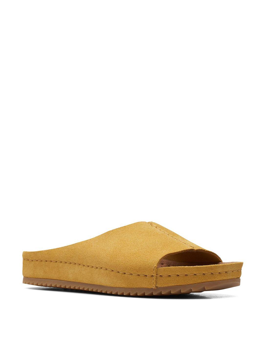 clarks women solid synthetic sliders