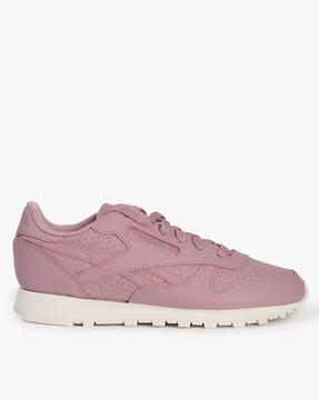 classic leather perforated low-top lace-up shoes