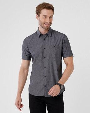 classic shirt with patch pocket