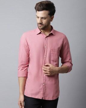 classic shirt with spread collar