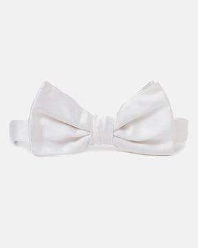 classic solid bow-tie