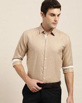 classic textured shirt with spread collar
