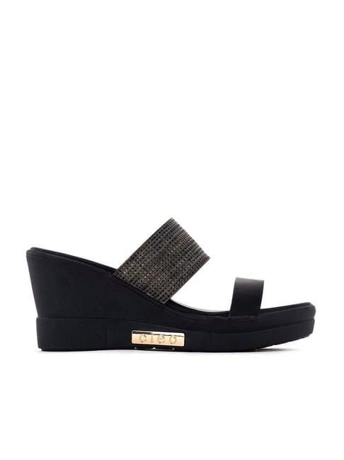cleo by khadims women's black casual wedges