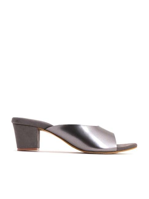 cleo by khadim's women's grey casual sandals