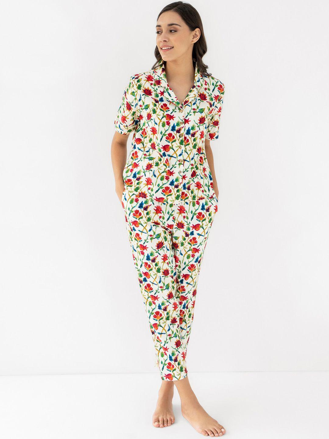 closethook women off white & red printed pure cotton night suit
