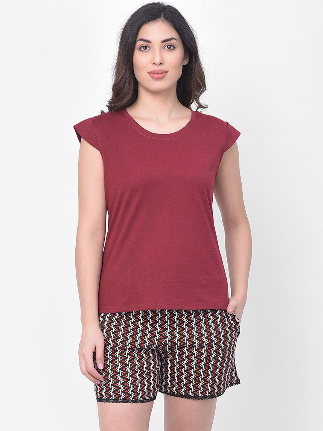 clovia-maroon-pure-cotton-t-shirt-&-printed-shorts
