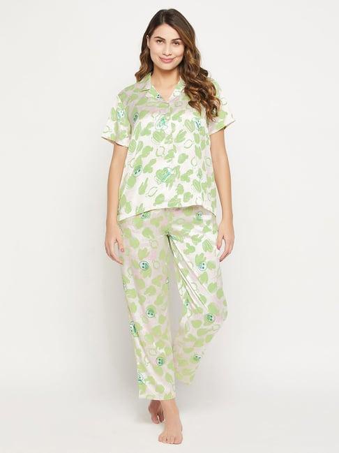 clovia off white printed shirt with pyjamas