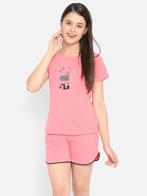 clovia pink printed t-shirt with shorts