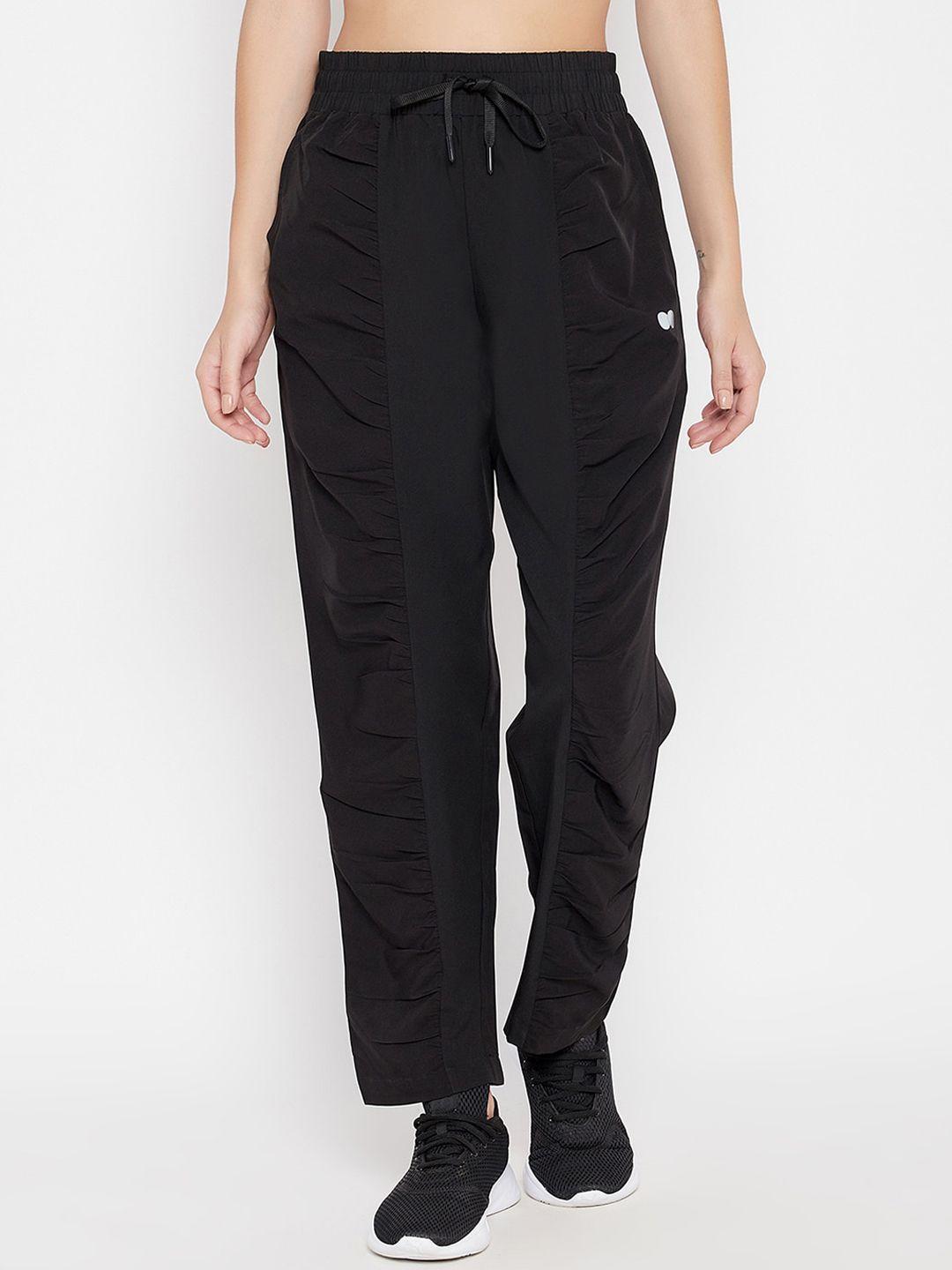 clovia activewear women ankle length track pants