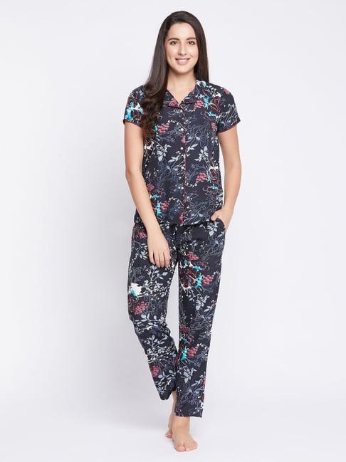 clovia black printed shirt pyjama set