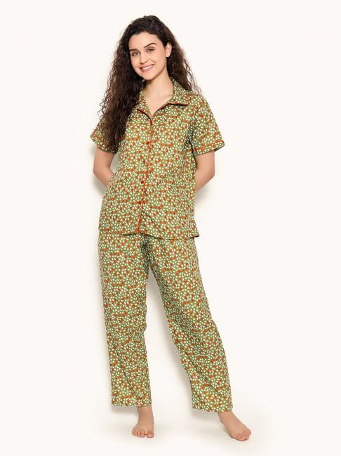 clovia green printed shirt & pyjama set