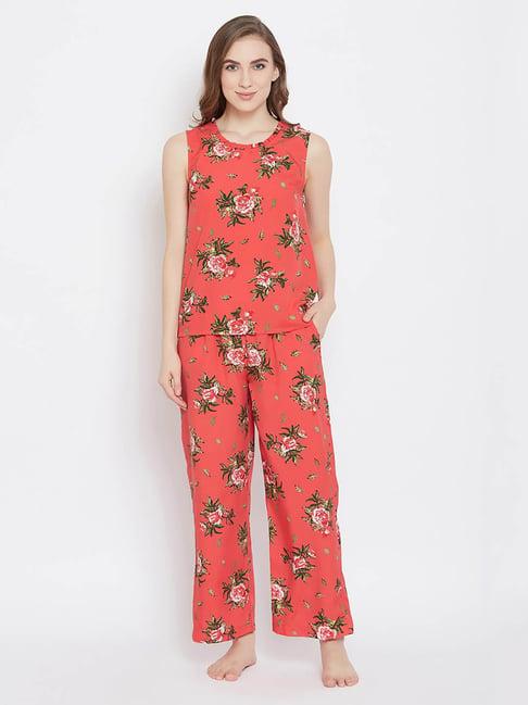 clovia peach floral print top & pyjama set