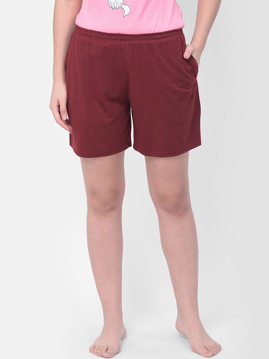 clovia women maroon solid lounge shorts