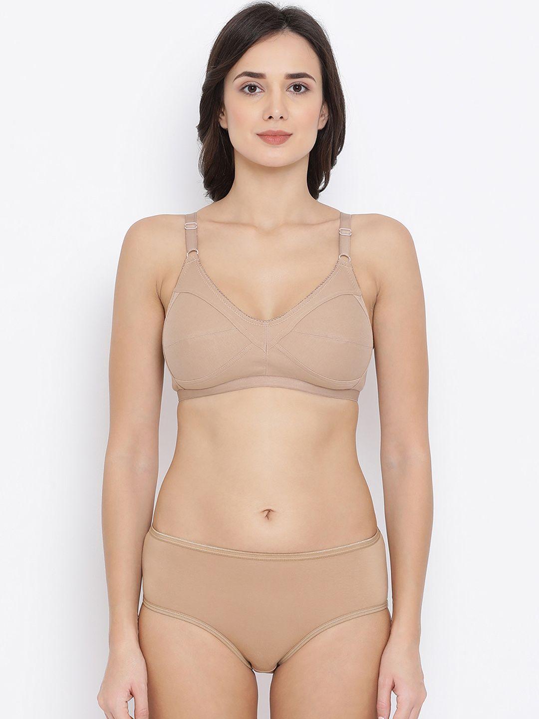 clovia women nude-coloured solid lingerie set combbp26032b