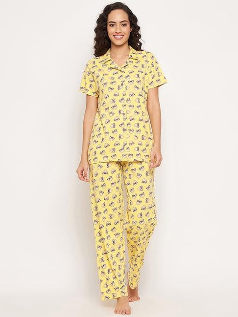 clovia yellow cotton graphic print shirt pyjama set