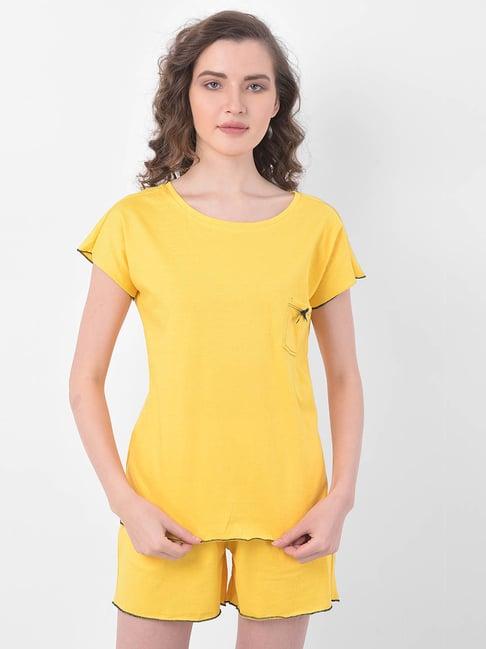 clovia yellow cotton top & shorts set