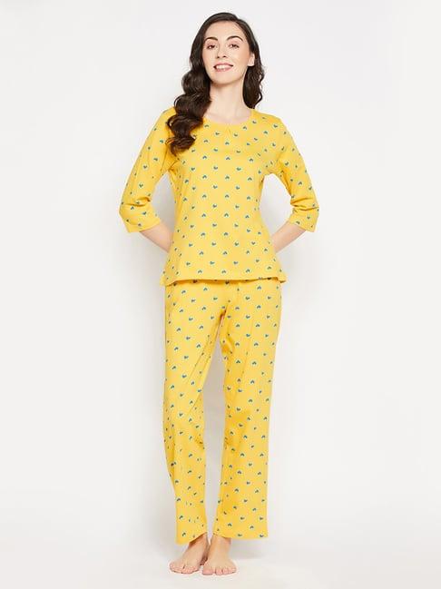 clovia yellow printed top with pyjamas