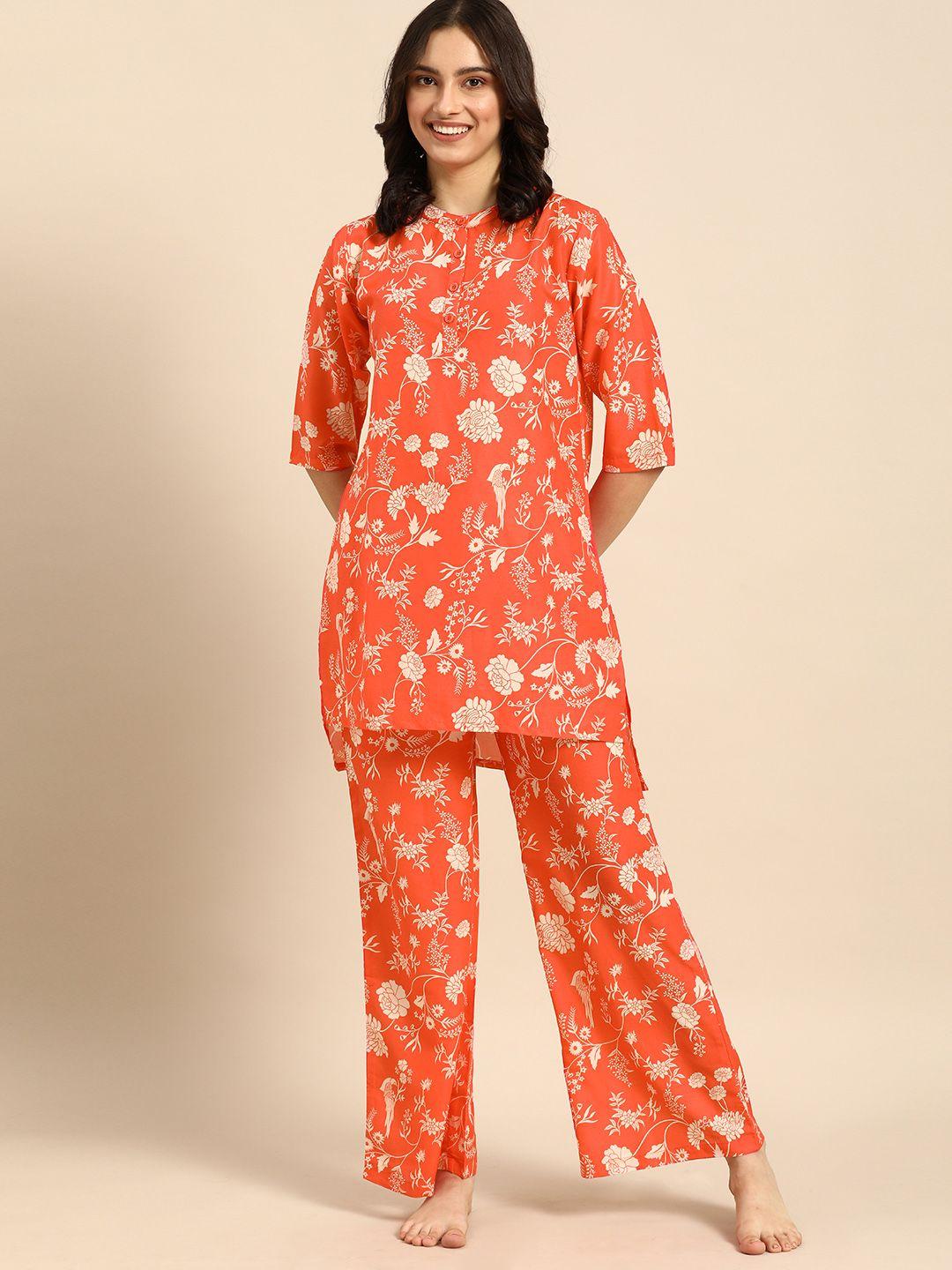 clt s women orange & white printed night suit