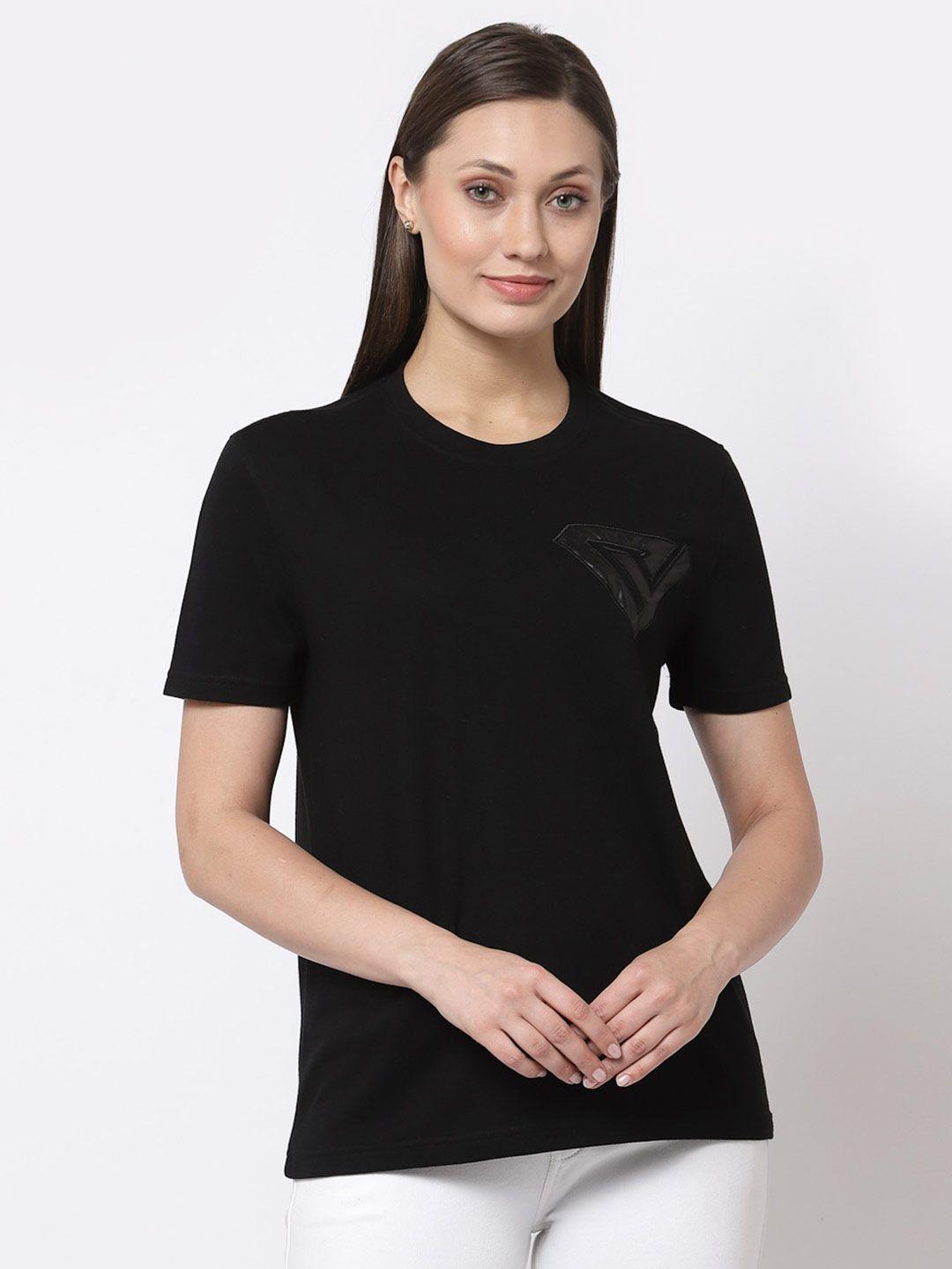 club york women black solid round neck short sleeve t-shirt