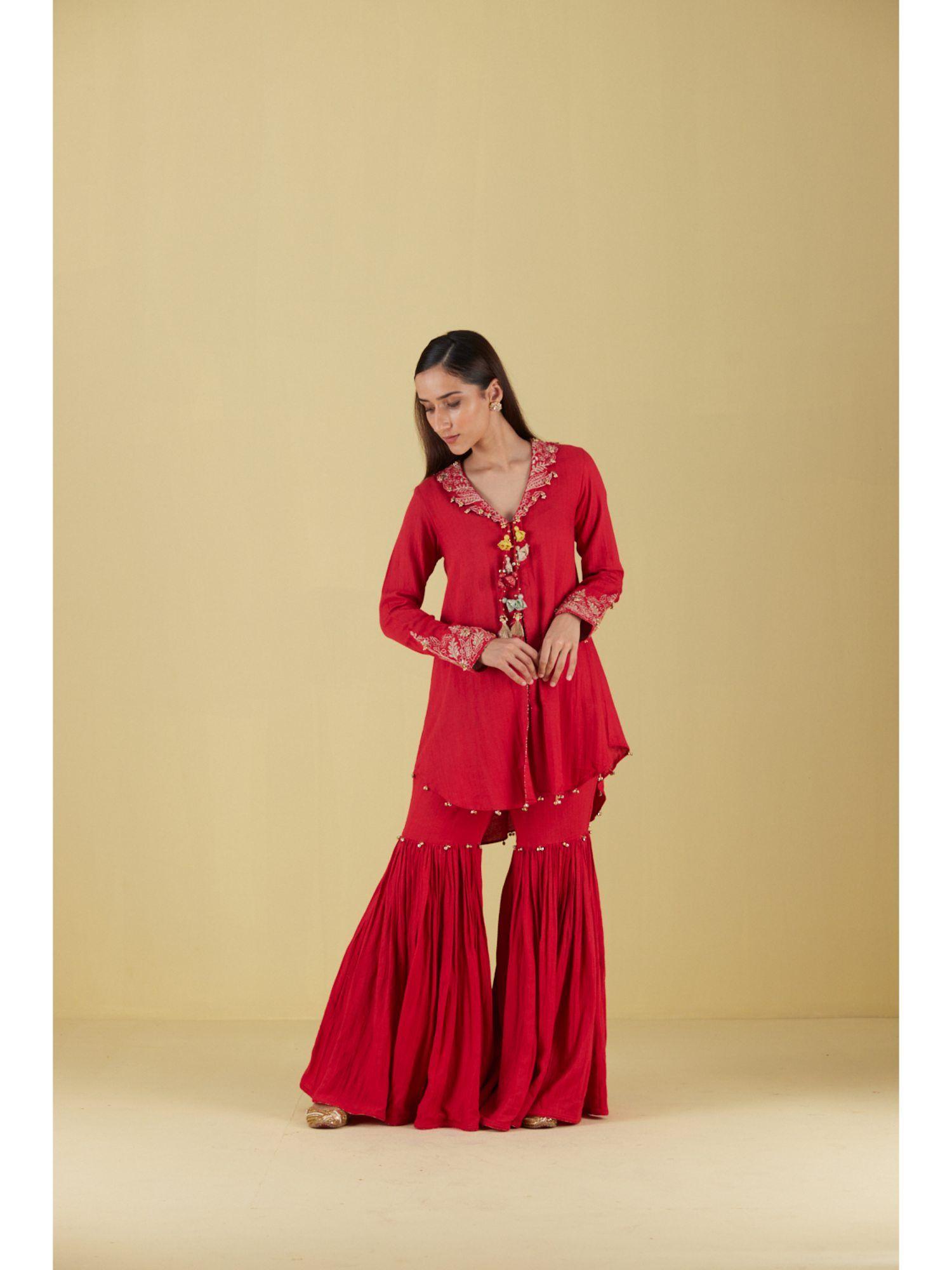 coat red kurta with sharara (set of 2)