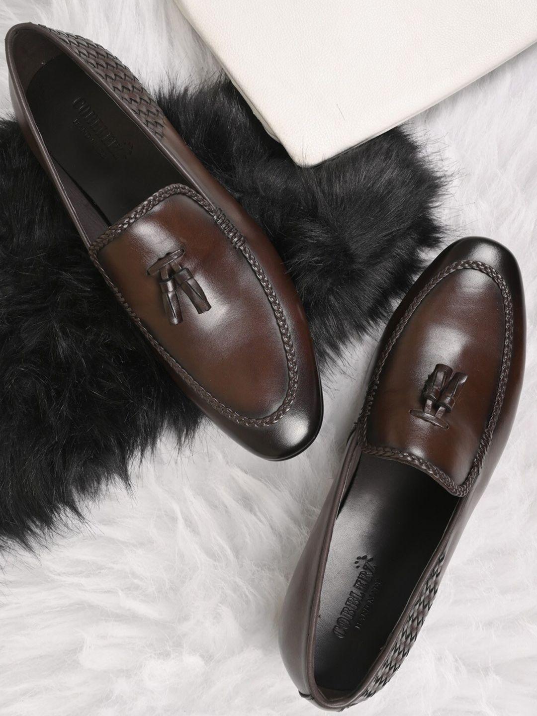 cobblerz men textured leather tasselled loafers
