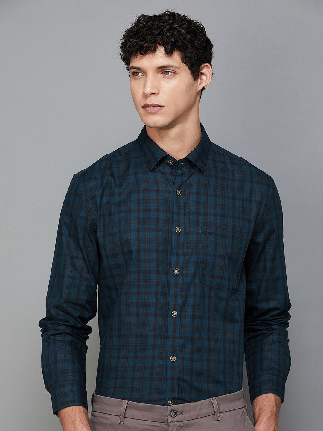 code by lifestyle tartan checked slim fit cotton casual shirt