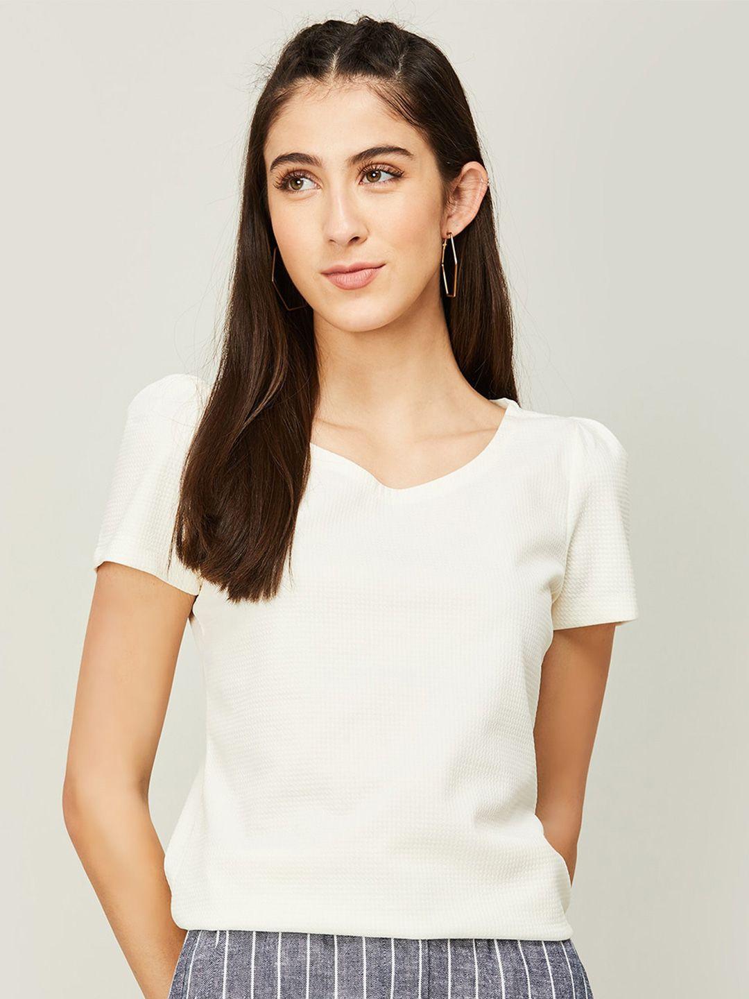 code by lifestyle v-neck puff sleeve top
