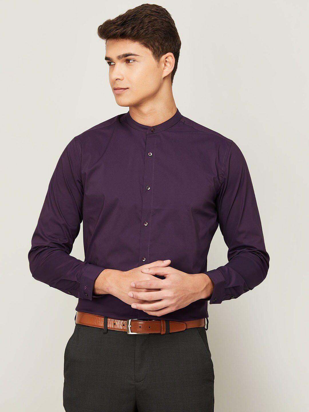 code by lifestyle men purple solid slim fit cotton casual shirt