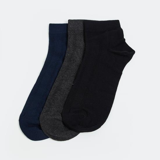 code men solid ankle-length socks - pack of 3
