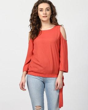 cold-shoulder top with tie-up hemline