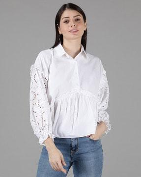 collar-neck top with cuffed sleeves