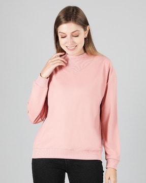 collar-neck top with full sleeves