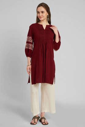 color block cotton v-neck women's casual wear kurti - maroon