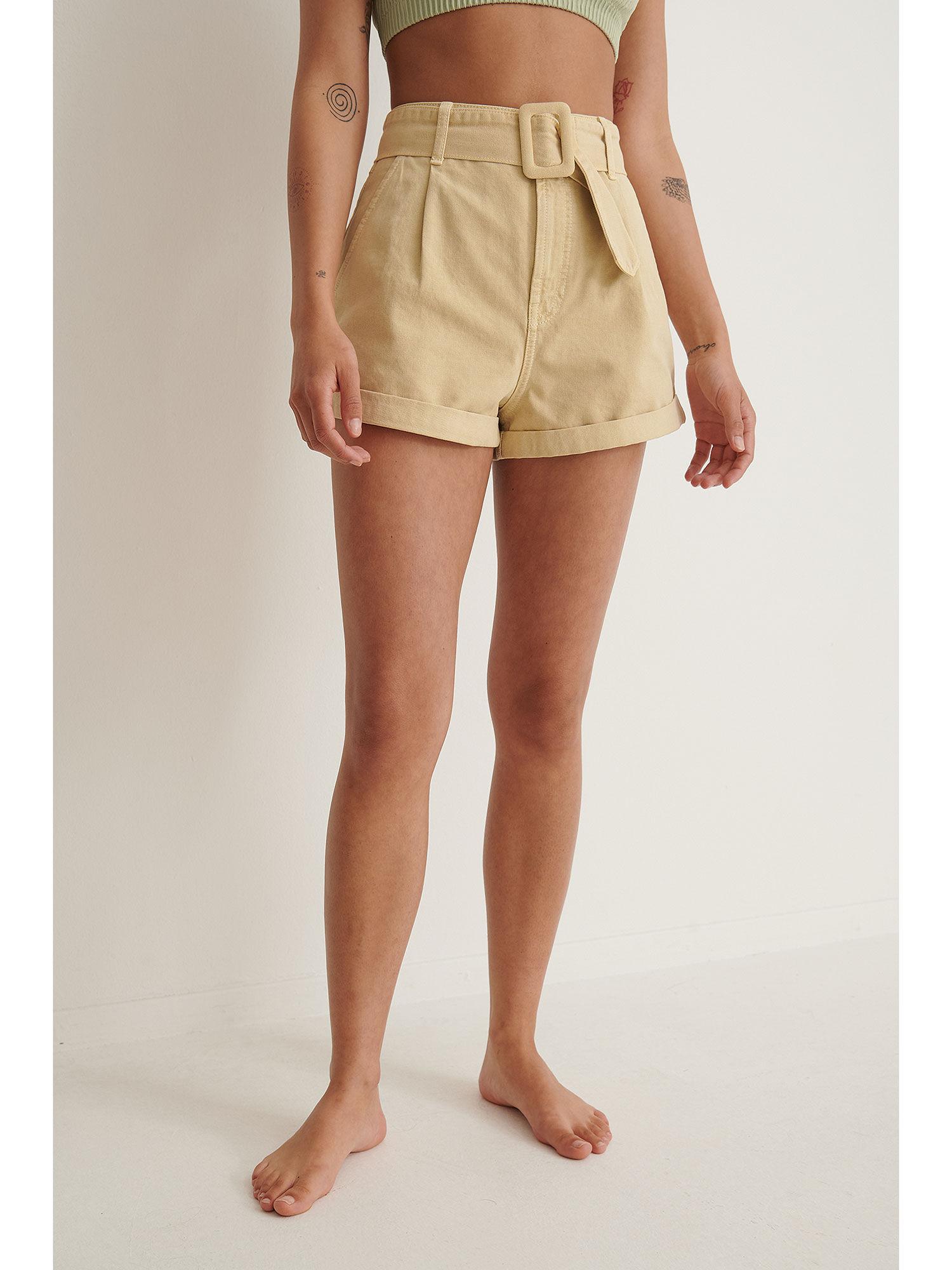 colored buckle denim shorts-light green