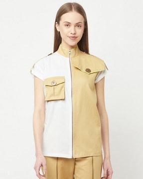 colour-block zipper top with patch pocket