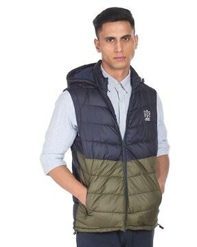 colourblock hooded gillet with slip pockets