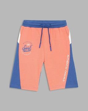 colourblock cargo shorts with drawstring waist