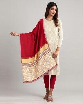 colourblock dupatta with fringes