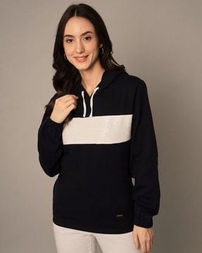 colourblock hoodie with drawstring fastening