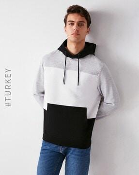 colourblock hoodie with kangaroo pockets