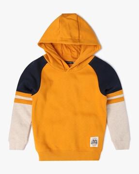 colourblock hoodie with raglan sleeves