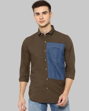 colourblock shirt with patch pocket