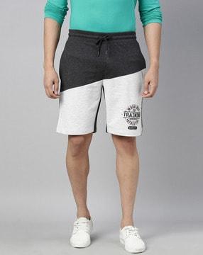 colourblock shorts with drawstring waist