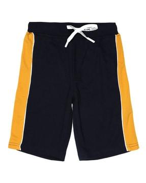 colourblock shorts with drawstring waist