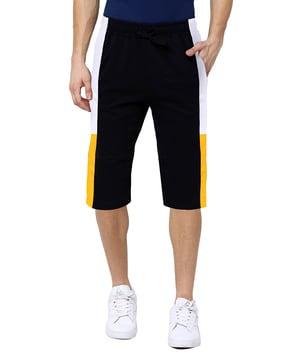 colourblock slim fit 3/4th shorts