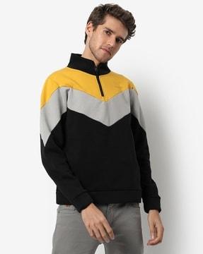 colourblock sweatshirt with half zip closure