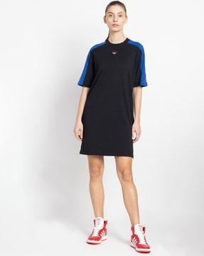 colourblock t-shirt dress with signature branding