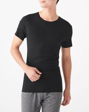 complete seamless t-shirt