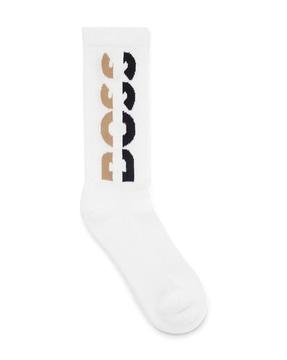 contrast logo quarter-length socks
